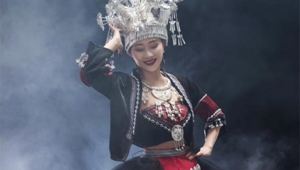 中国歌舞编导夏冰：江南入梦，花月同辉